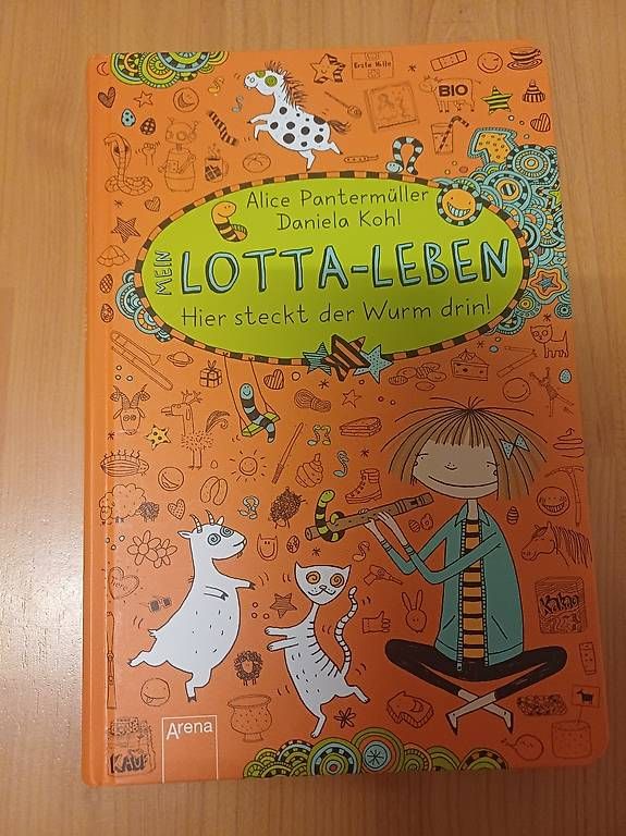 Bücher: Lotta Leben - hier steckt der Wurm drin – Gebraucht aus Roggliswil von trek01
