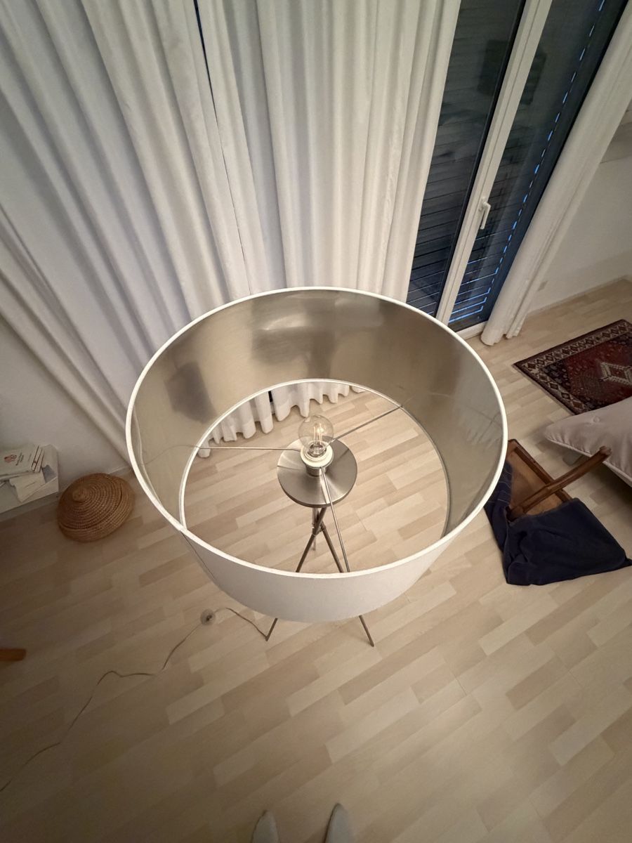 Lampen: Elgo Stehlampe Masse 150x50cm – Gebraucht aus Uznach von Player6 1