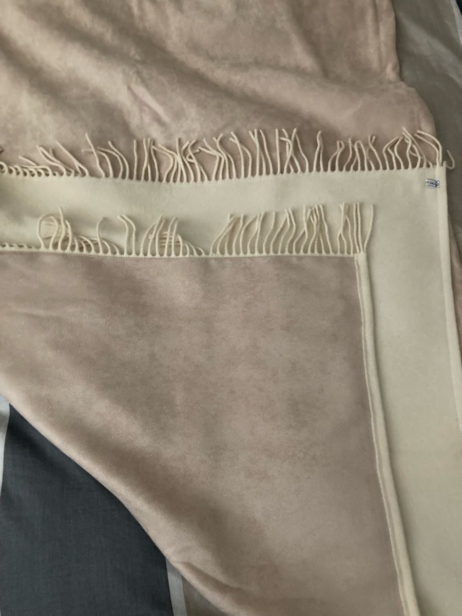 Coperte: Decke doppelseitig mit Wildleder – Usato da Widen venduto da nigella90
