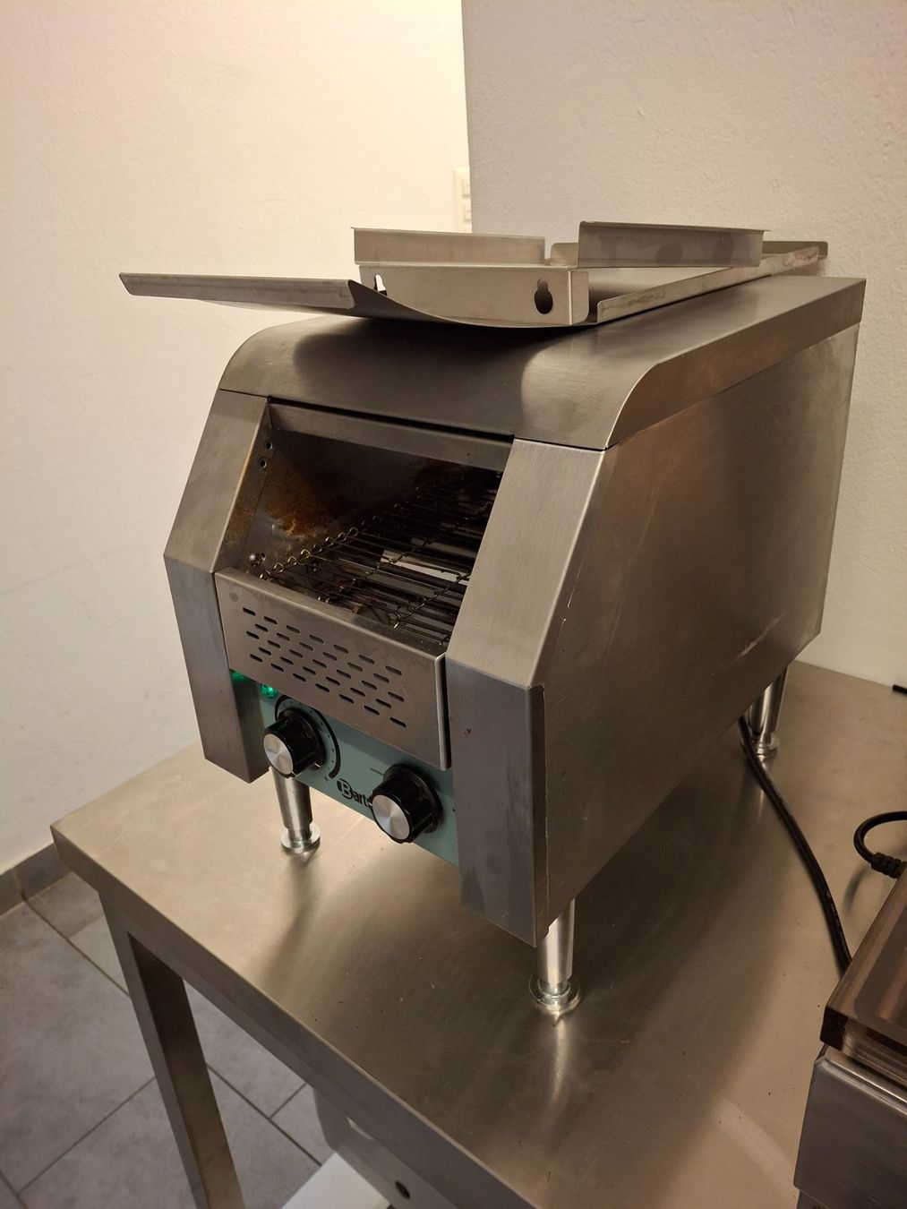 Küchengeräte: Durchlauf Toaster – Gebraucht aus Bern von Sahlenweidli 1