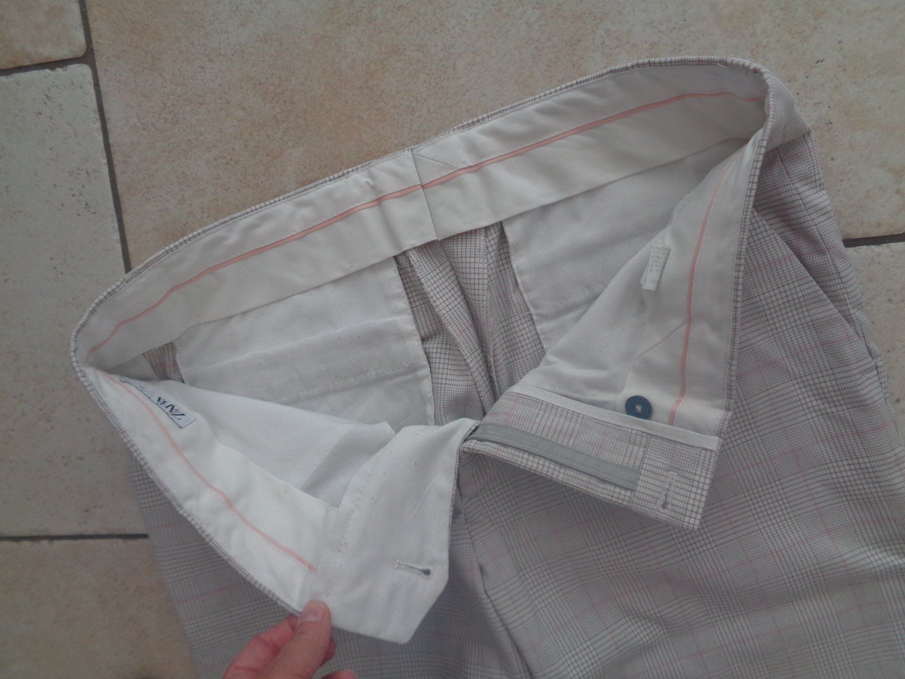Zara Hosen: Hose  Zara  Grösse 42 – Gebraucht aus Kreuzlingen von Robi-2003 2