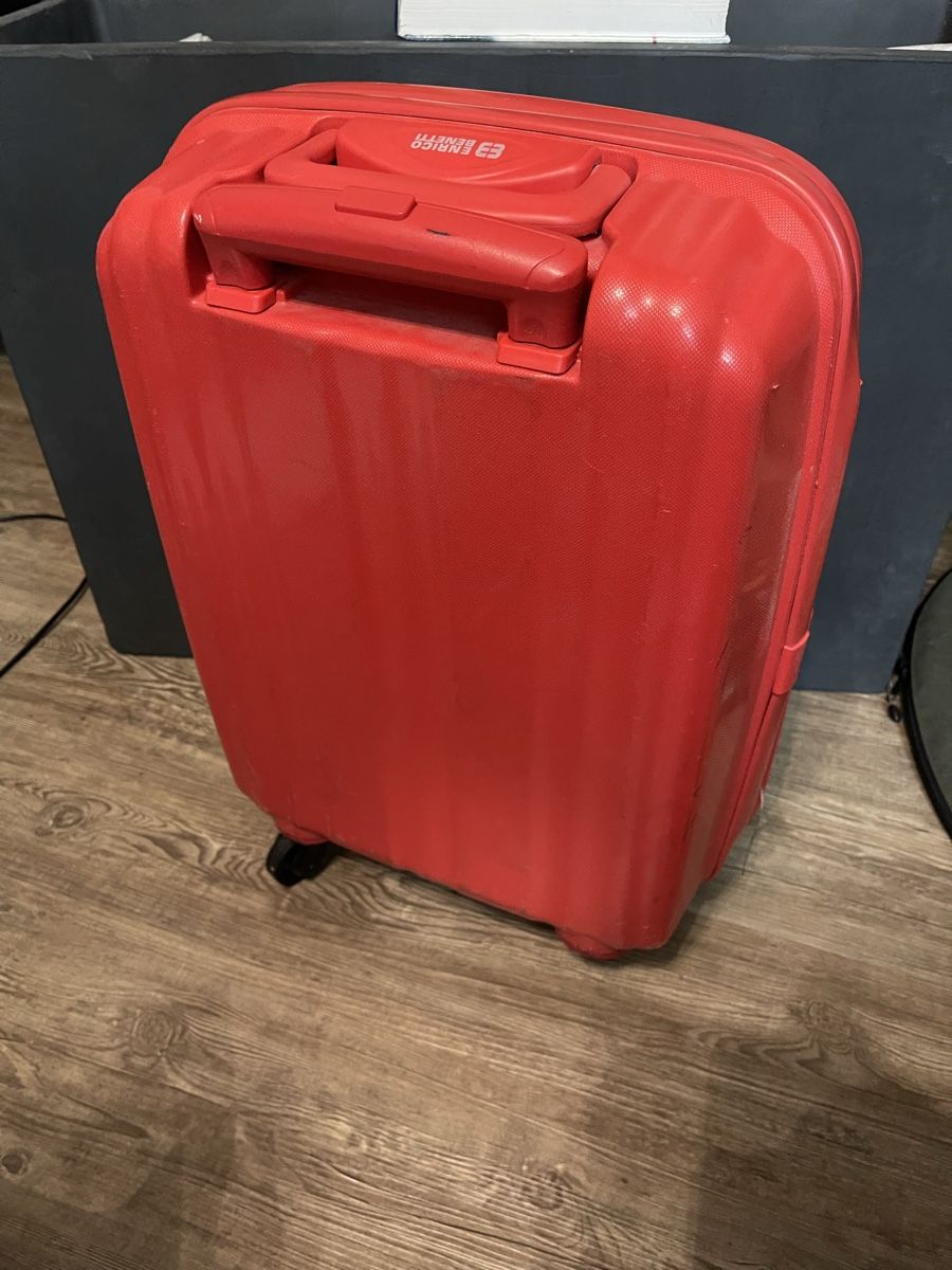 Reisekoffer: Red Enrico Benetti Suitcase with TSA Lock – Neu (gemäss Beschreibung) aus Vallamand von eli_tk9d 1