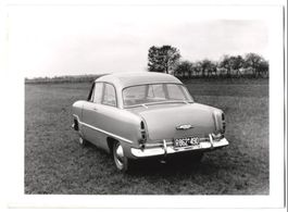 Fotografie Auto Ford G13 Taunus 12M Welt