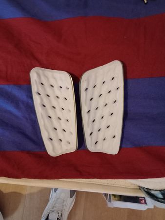 Nike Mercurial Fussball Schienbeinschoner, Grösse L,  