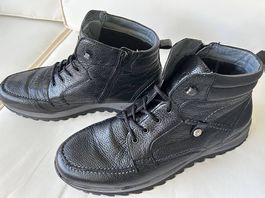 Schuhe Marke: Waldläufer Grösse 45