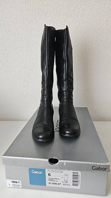 Scarpe da donna: Gabor Echtleder-Stiefel, schmaler Schaft 31.5 cm – Usato da Sursee venduto da nei_7klk