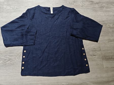 Schöne Bluse M neu