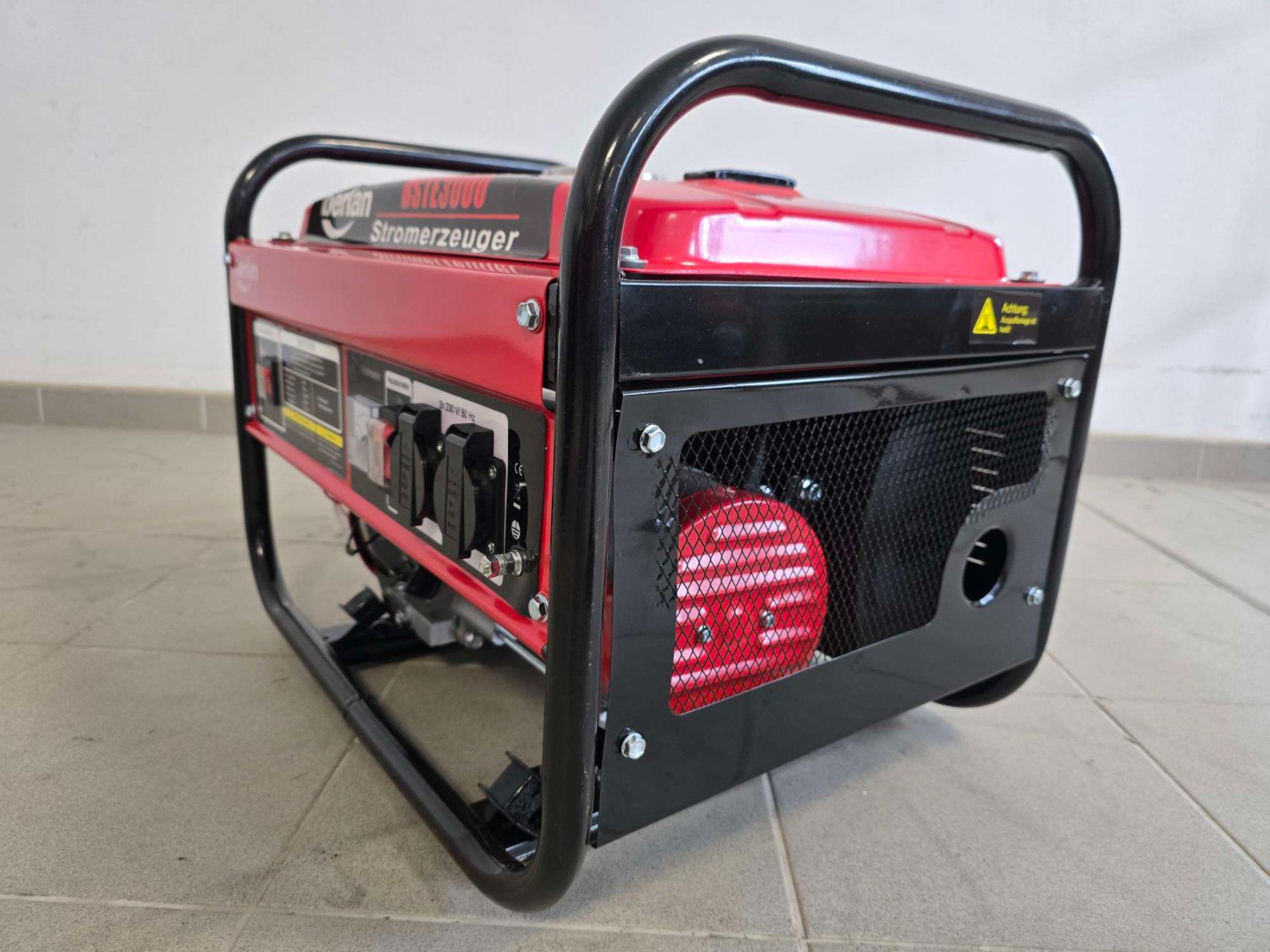 Generatori di corrente: 2800 Watt Stromerzeuger Notstrom Generator Notstromaggregat – Nuovo (secondo la descrizione) da Baar venduto da Werkzeugzentrum 2