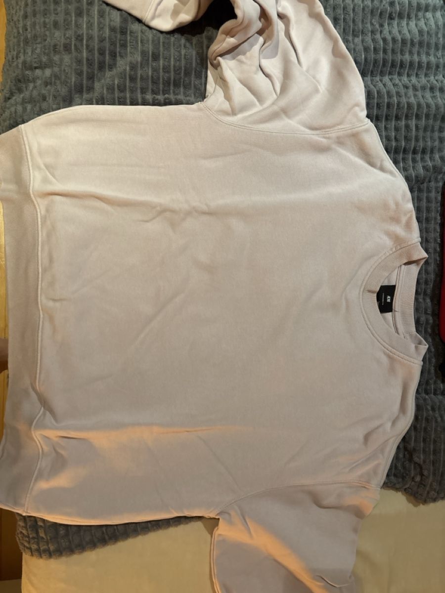 H&M Pulls & Sweat-shirts: H&m Pullover Oversized Fit (M) – Neuf (Voir description) à Widnau par ben_c5gp
