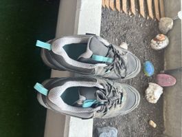Wanderschuhe Quechua MH100WTP Damen Gr 40 Grau Blau gebrauch