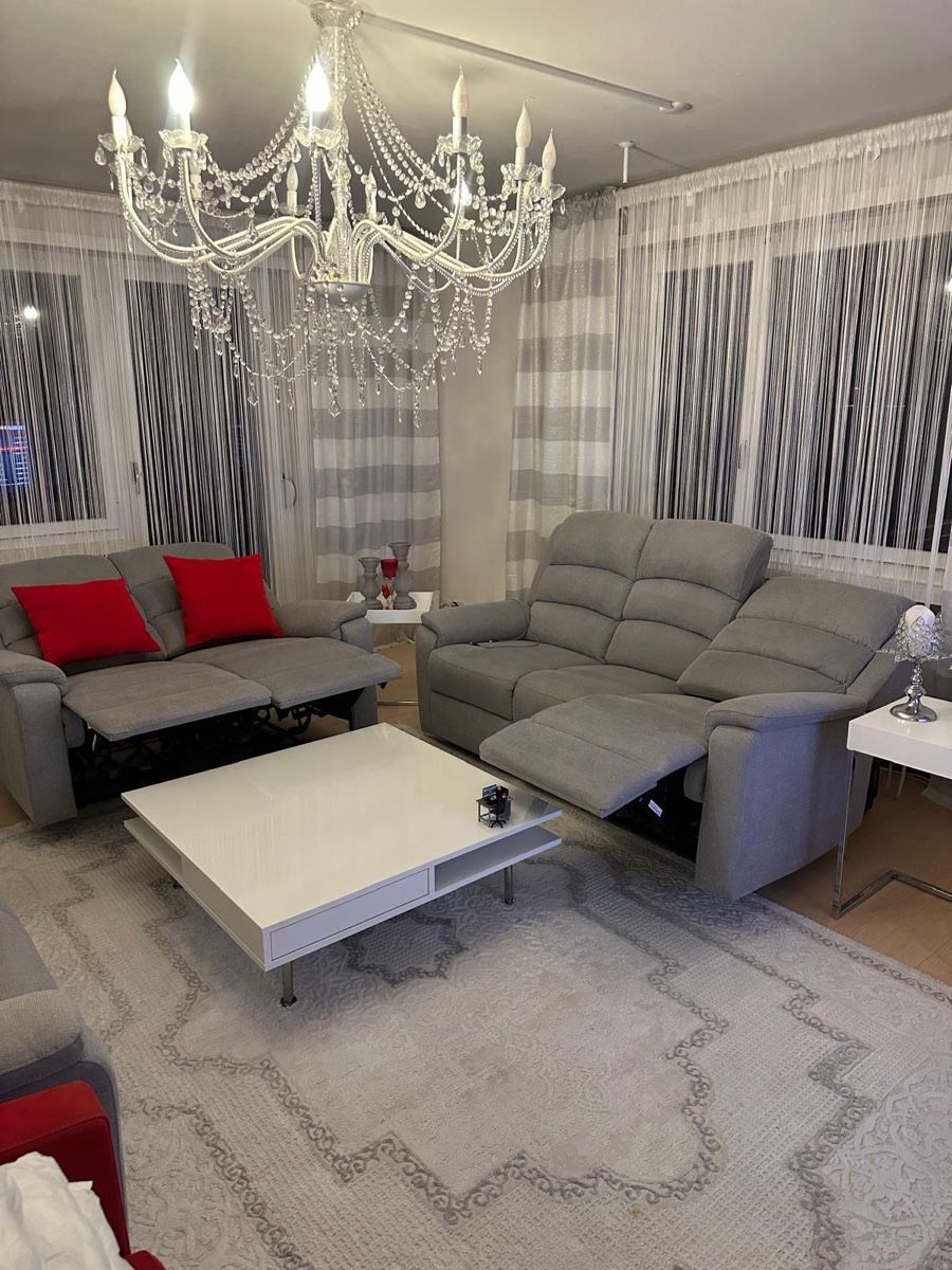 Divani: Sofaset für 8 Personen – Usato da Oberägeri venduto da MW.1986 2