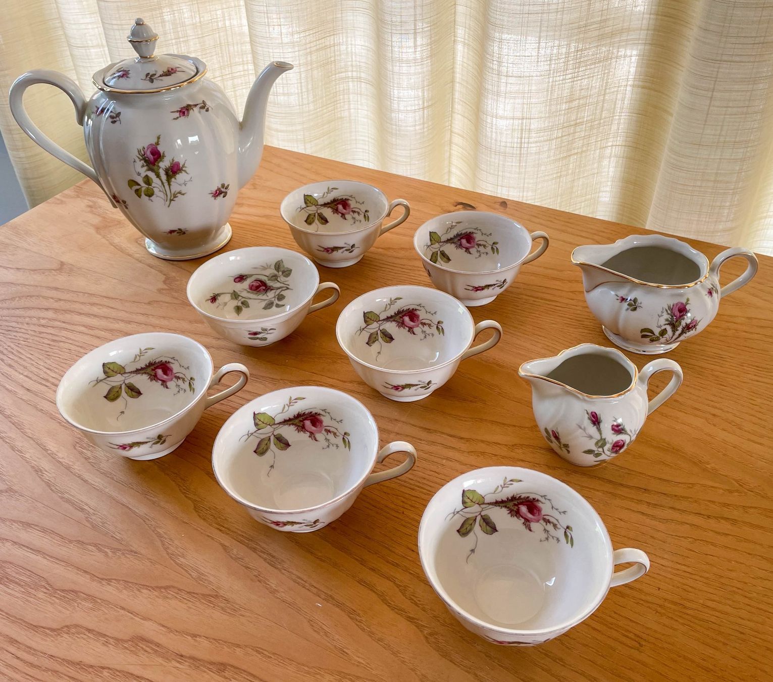 Set di piatti: Kaffeeservice Bavaria Elfenbein Moosrose – Usato da Zofingen venduto da angito