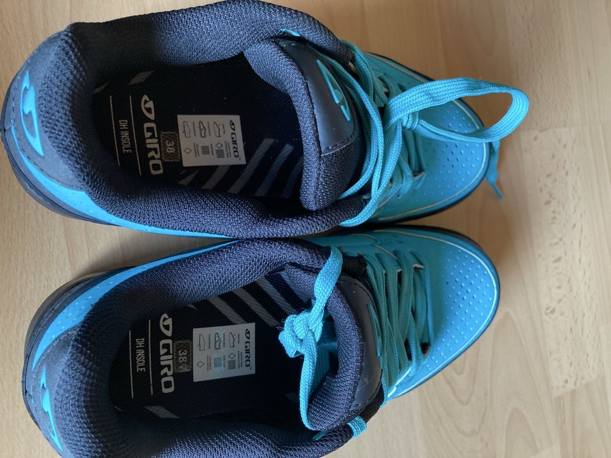 Giro Damenschuhe: Bike Schuhe  – Neu (gemäss Beschreibung) aus Adelboden von wyssen81 1