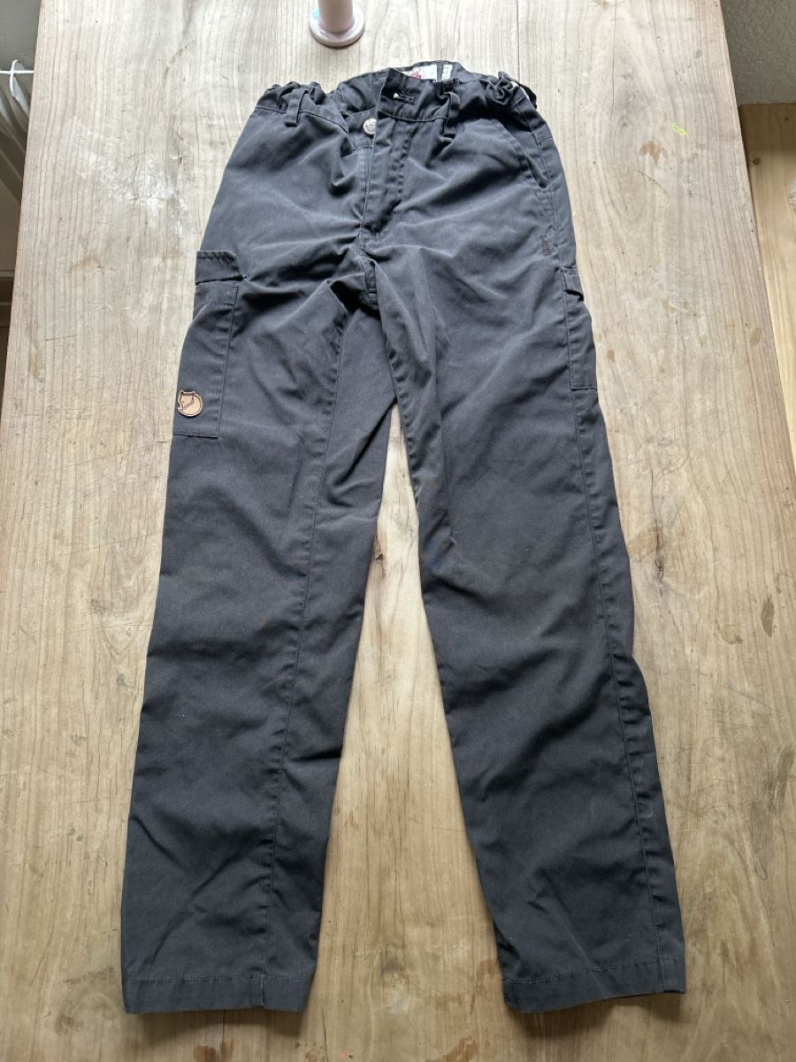 Fjällräven Hosen: Fjäll Räven Hose – Gebraucht aus Zuerich von Christina.h