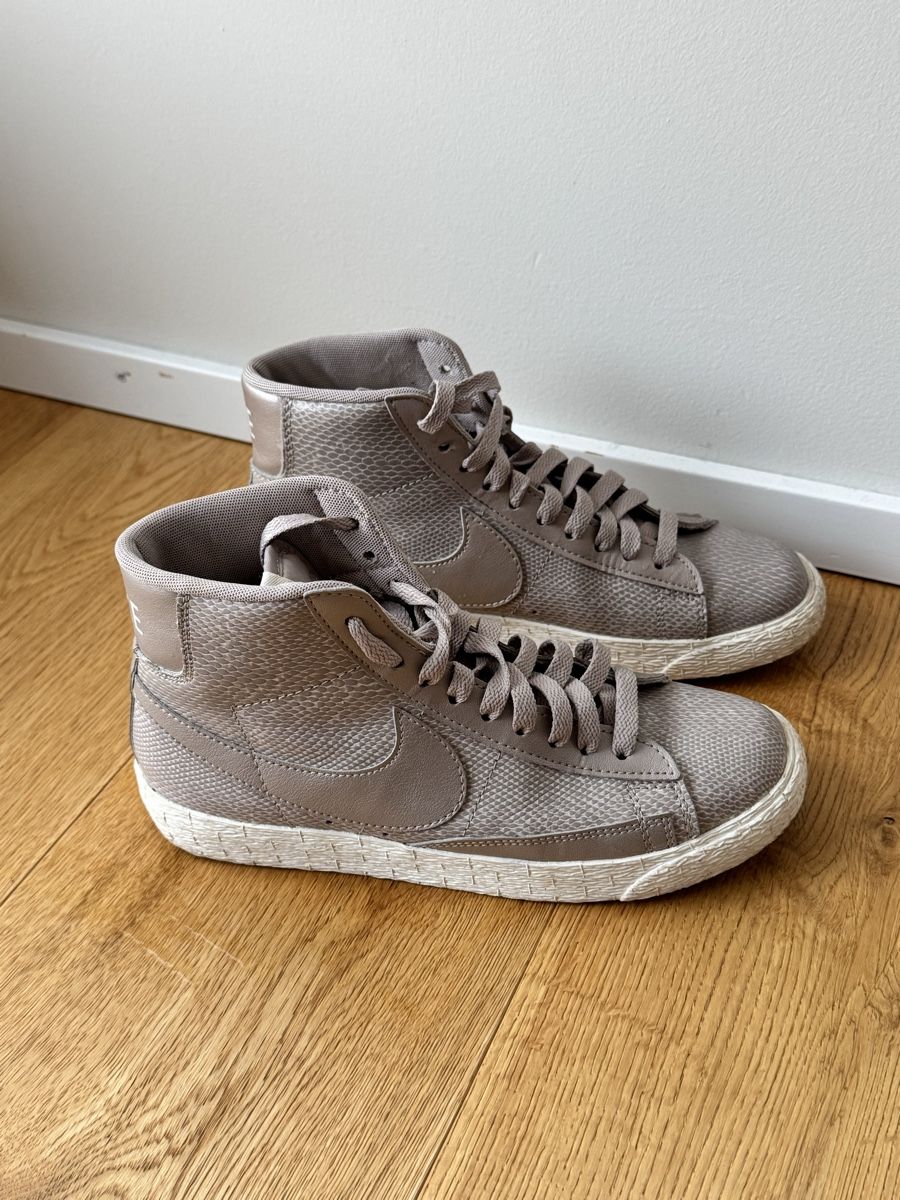Nike Scarpe da donna: NIKE BLAZER MID LEA PREMIUM Gr. 37.5 – Usato da Kerns venduto da ram_8f8t