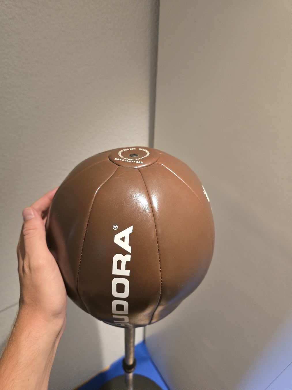 Boxsäcke: Boxständer / Punchingball Hudora – Gebraucht aus Glattfelden von Julian555 1