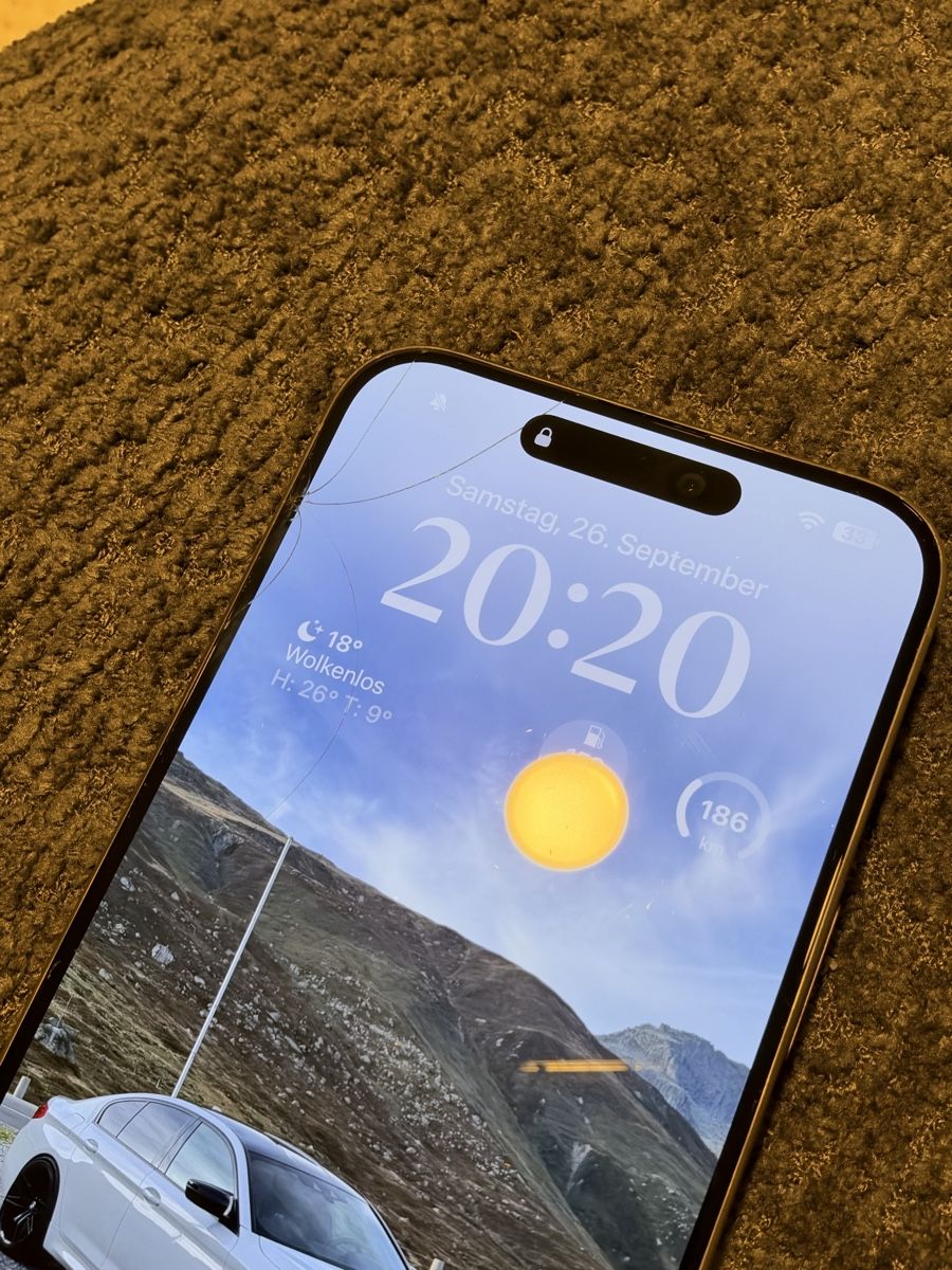 Apple Handys / Smartphones: iPhone 15 Pro Max Natural Titanium 256GB – Gebraucht aus Hermetschwil-Staff von Joannestrm 2
