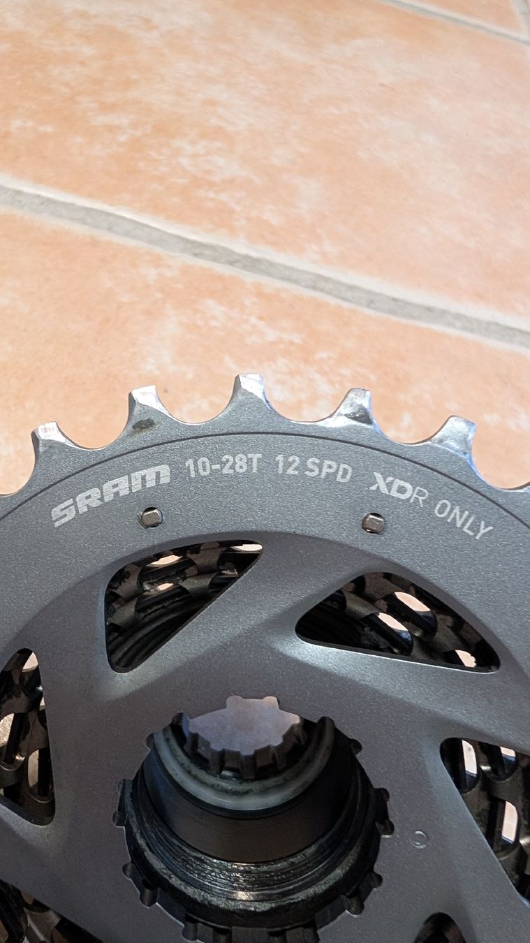 Sram Pezzi di ricambio: sram red 10-28 cassette  – Usato da Lumino venduto da DenisGL 1