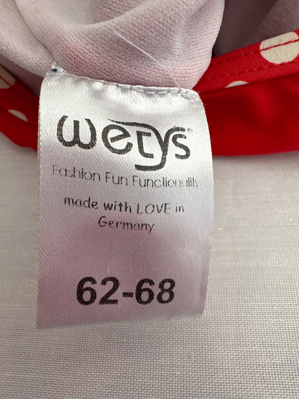 Badehosen & -kleider: 🌞Wetys Badekleid mit Windelhose Gr. 62-68 – Gebraucht aus Safenwil von Whoopie1 4