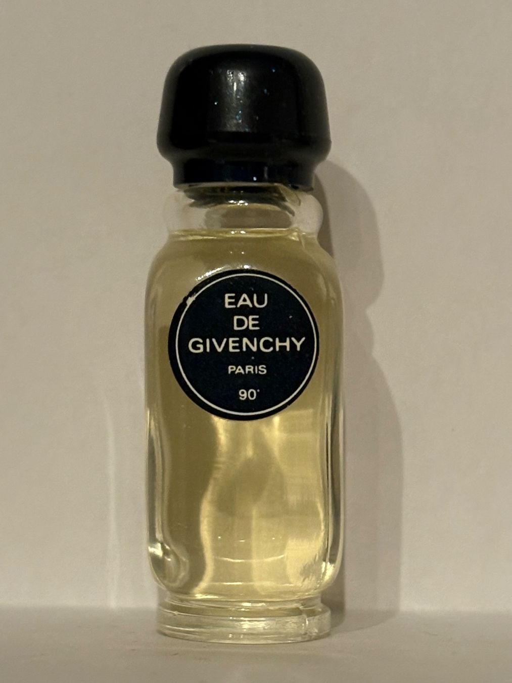 Givenchy Profumi & Eau de Toilette: Givenchy collection miniature parfum lot de 2  flacons – Usato da Crans  Montana venduto da proff 2