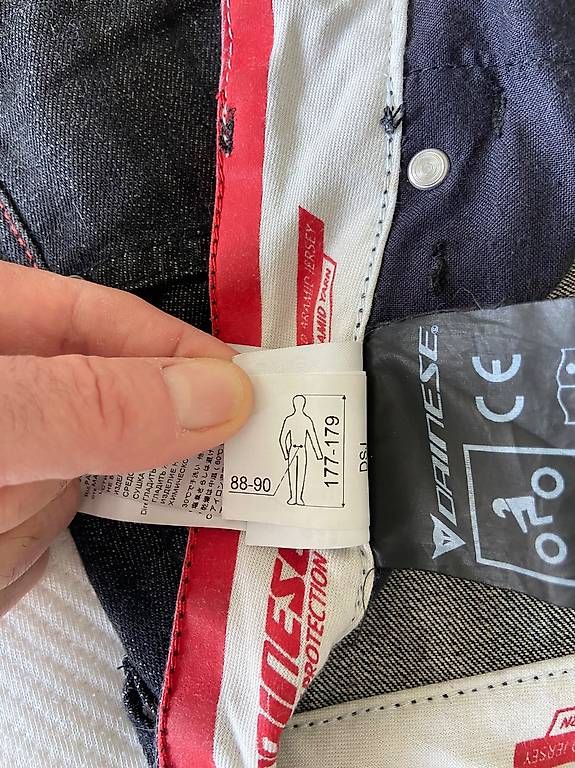 Jeans: Jeans moto uomo Dainese – Usato da Massagno venduto da dar_z26m 1