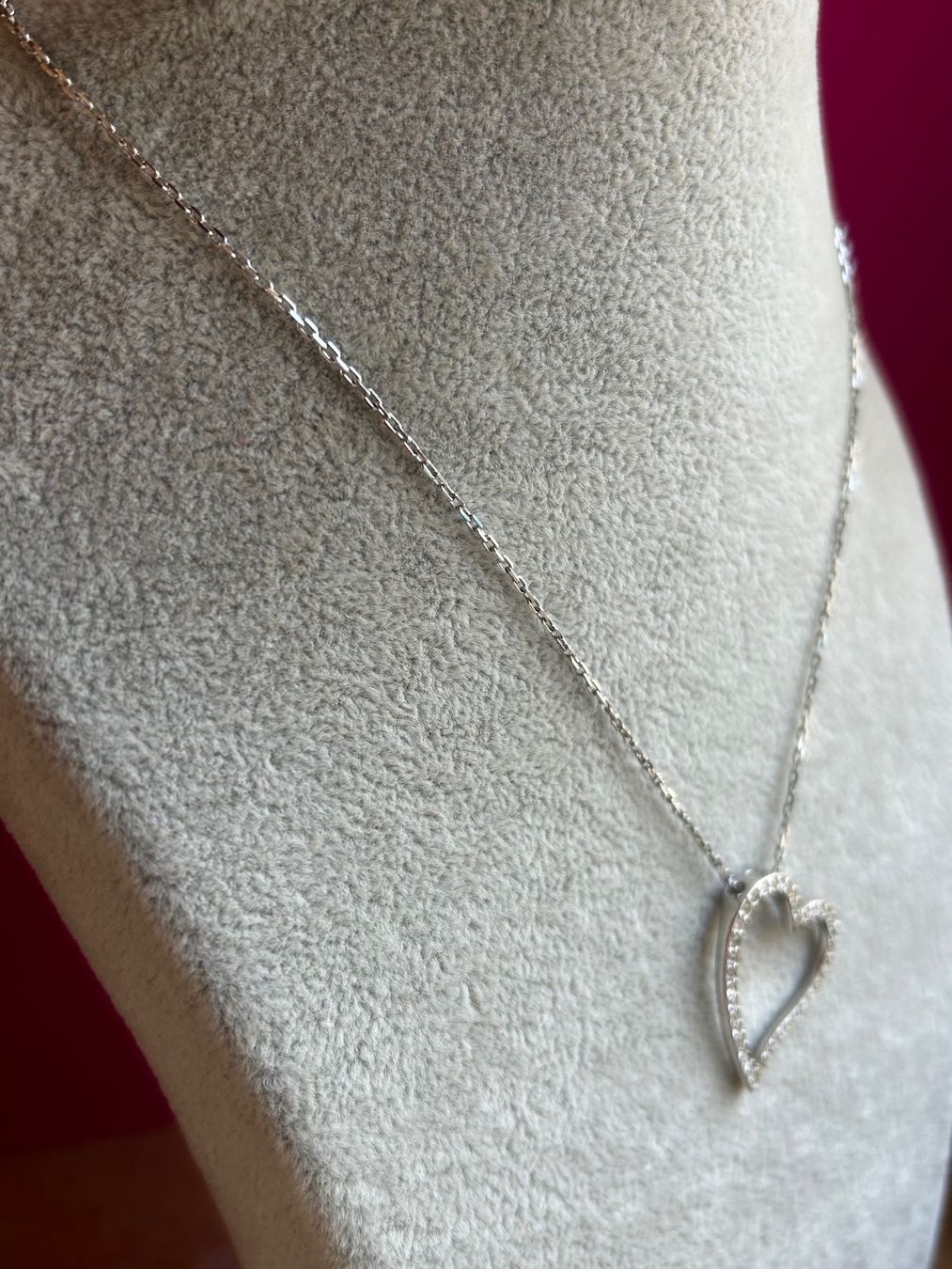 Swarovski Colliers: Swarowski-Herzkette (38cm) – D'occasion à Laufen par Bellavitaboom 1