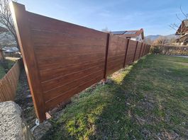 LEEB CAVALLINO AluZaun Holzstruktur  18m / 1.70m hoch