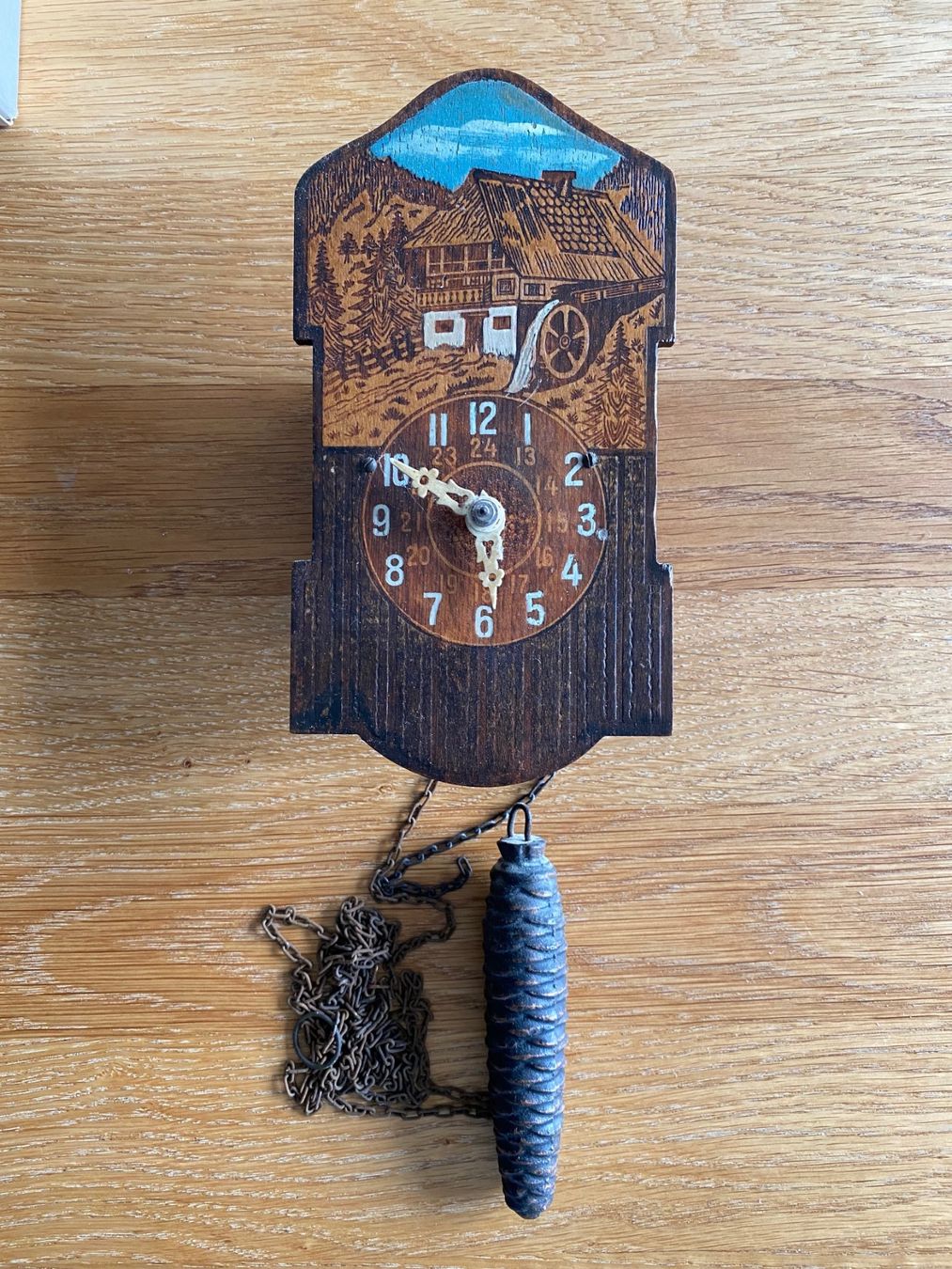 Orologi: antike mini-Schwarzwälder Wand Uhr – Usato da Kappelen venduto da Beat6166