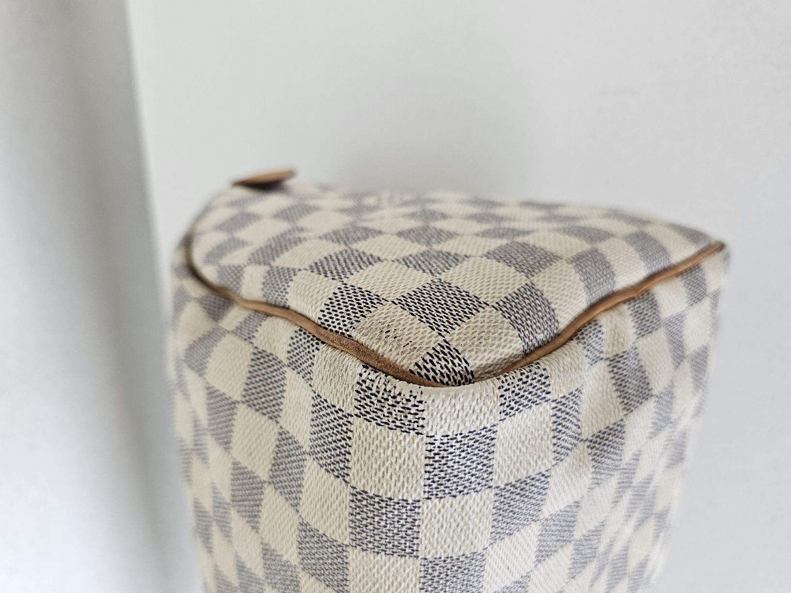 Louis Vuitton Taschen für Damen: Louis Vuitton Speedy 30 Damier Azur – Gebraucht aus Dottikon von Chicca_73 6