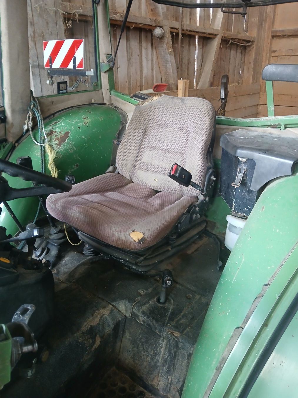 Trattori: Fendt 275 S – Usato da Rotkreuz venduto da rigu01 6