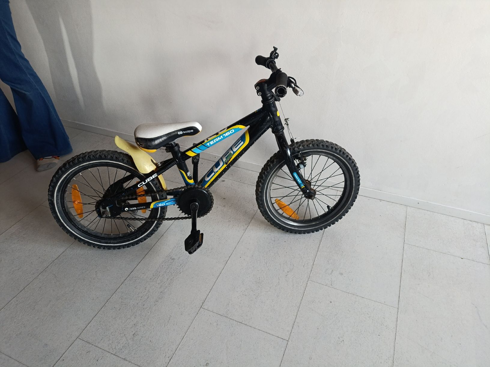 Velos: Cube Team 160 Kindervelo, 16 Zoll, Top Zustand für kleine – Gebraucht aus Rifferswil von wad_c8cg 1