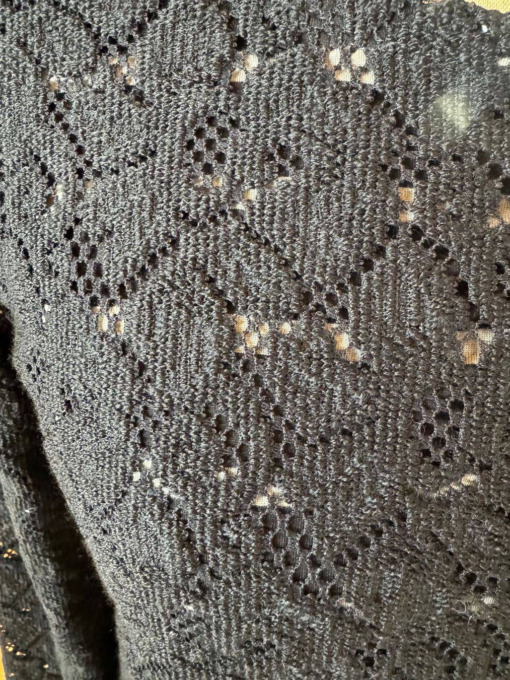 Maglioni & Felpe: Cooler, schwarzer Damenpullover, Gr. M – Nuovo e nell'imballaggio originale da Stäfa venduto da Mofi8712 2