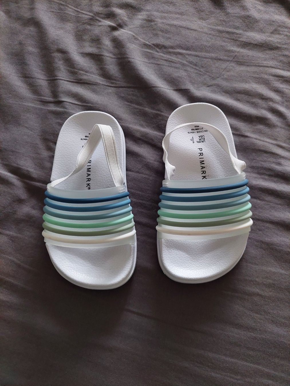 Herrenschuhe: SOMMER PANTOLETTEN MIT RIEMEN GR. 23 – Neu und originalverpackt aus Münchenstein von Strupfi