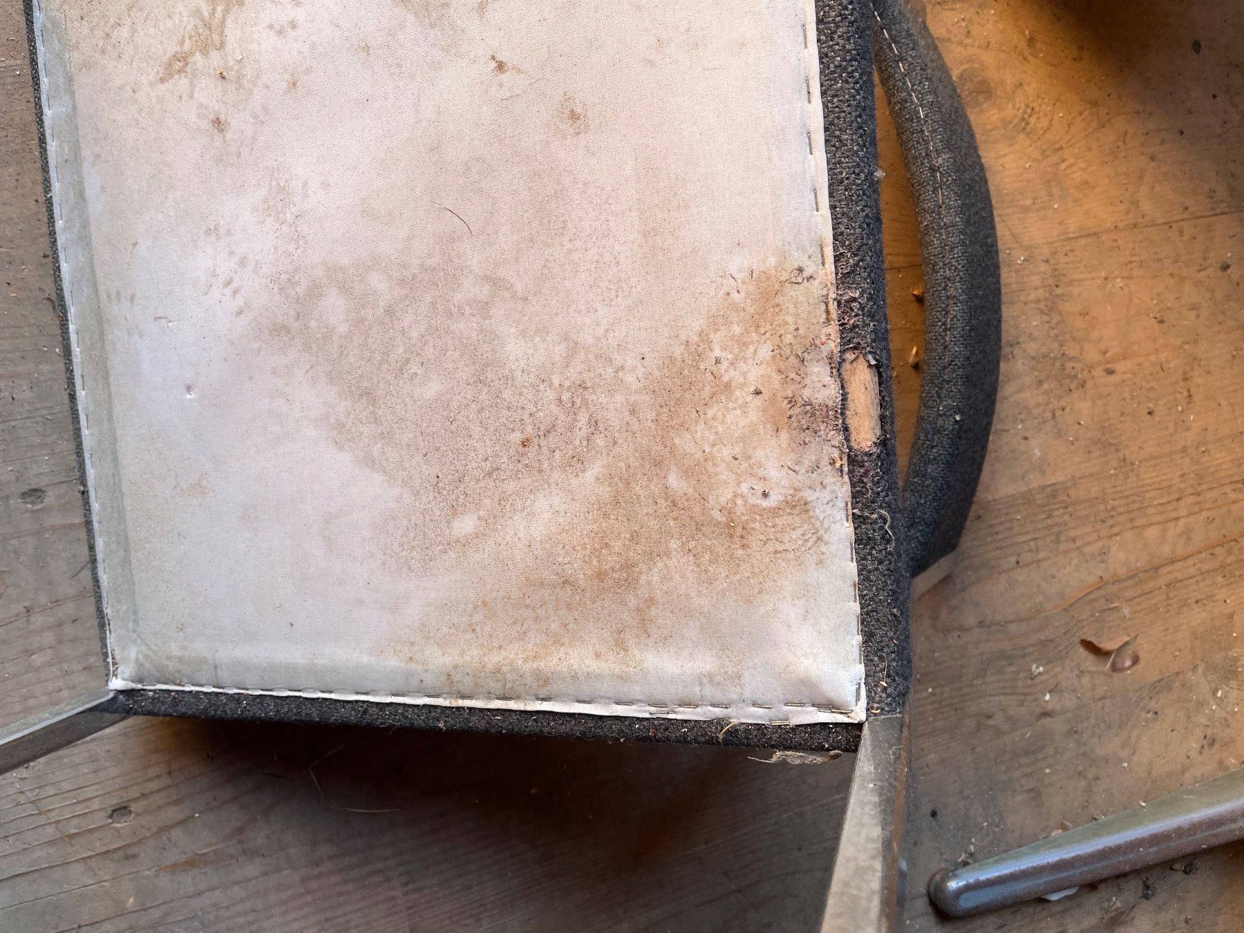 Sedie: 2 stühle stoffbezug metall – Difettoso da Emmenmatt venduto da flyrecords 3