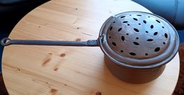 alter Bettwärmer, Bettpfanne Kupfer. Ø 20 cm, H. 24 cm
