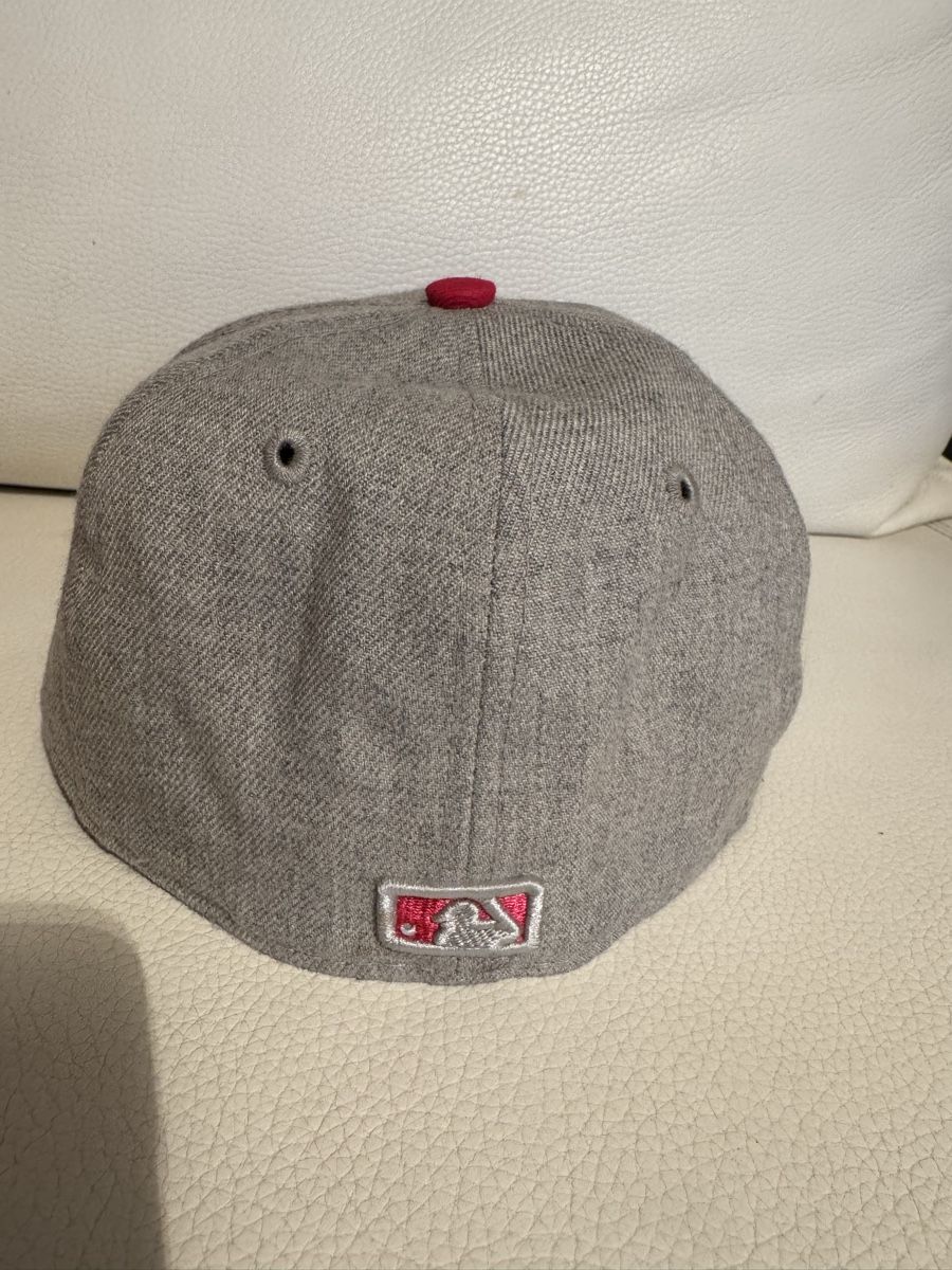 Altro abbigliamento per bambina: Casquette pour filles marque 59Fifty – Nuovo (secondo la descrizione) da Neuchâtel venduto da yul_rg8p 2
