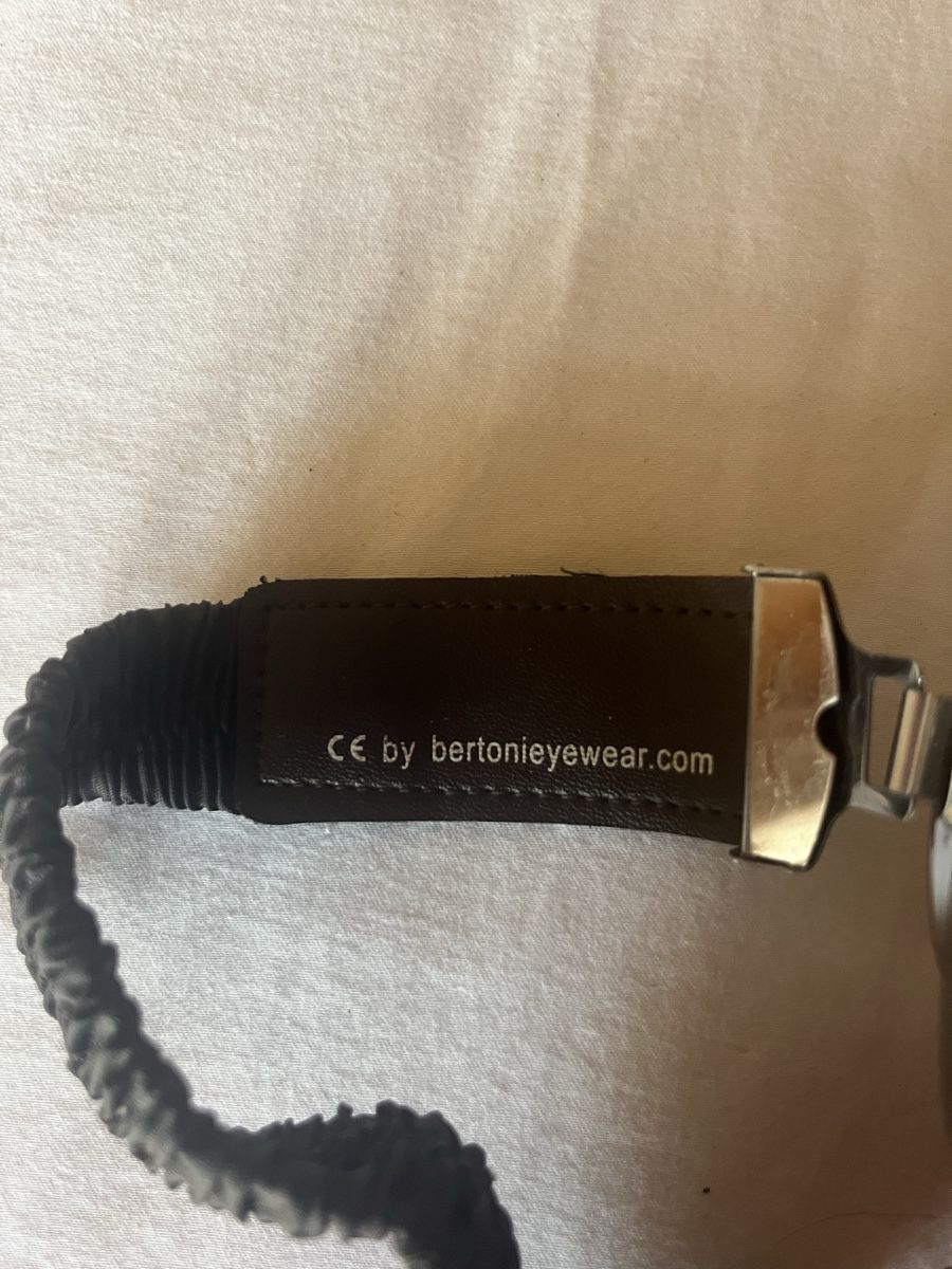 Occhiali & Lenti: Coole Vintage Cabriolet Brille Bertoni – Usato da Saanen venduto da SoniaMichaela 3