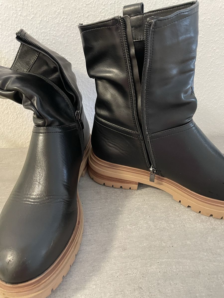 Scarpe da donna: Stiefeletten Grösse 41 – Usato da Bern venduto da calana80 2
