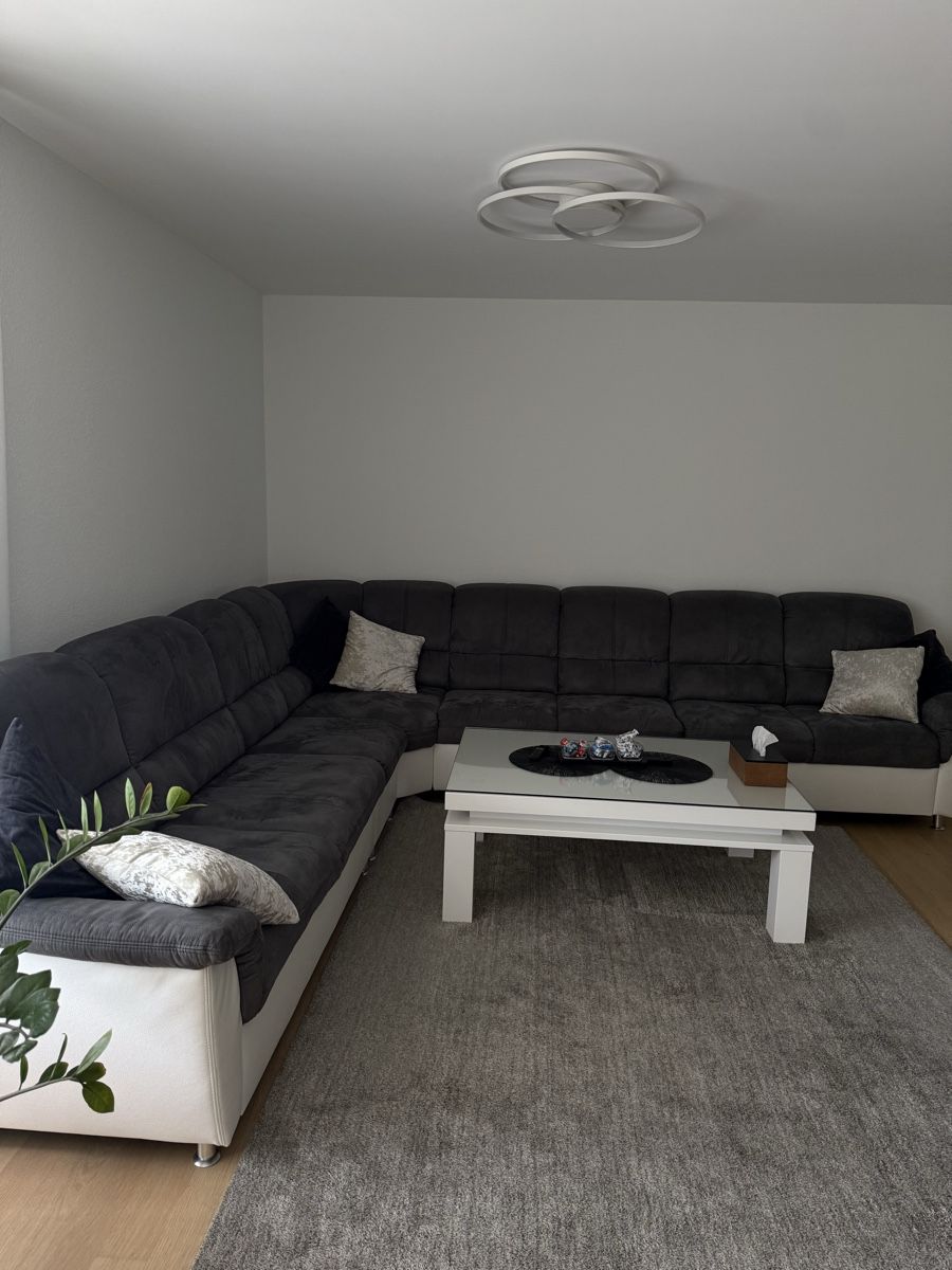 Sofas: Sofa - Dringend zu verkaufen! – Gebraucht aus Reichenburg von lau_9msp 1