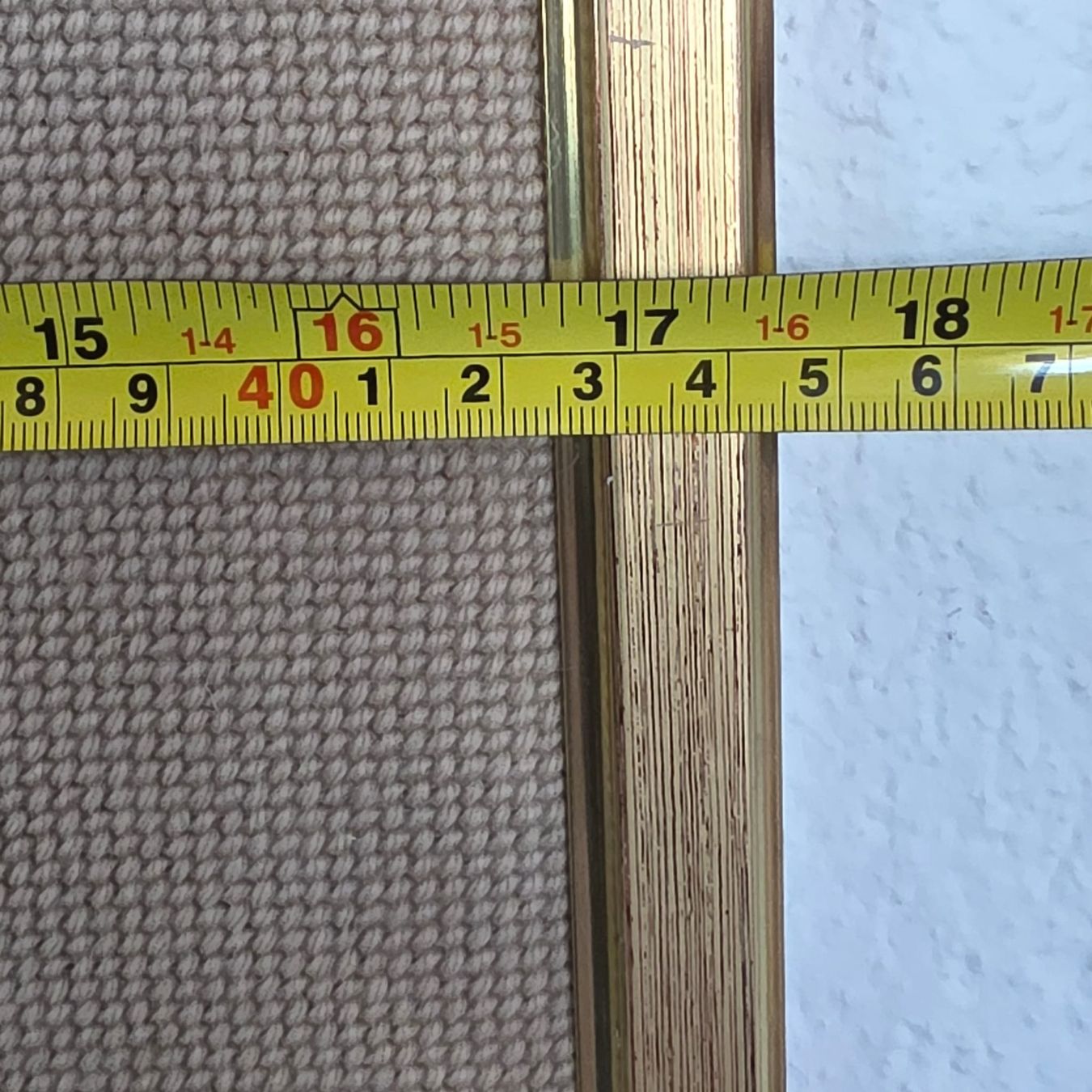 Foto & Immagini: Handgesticktes Rosenbild im Rahmen, Vintage – Usato da Rheinsulz venduto da Dred 4