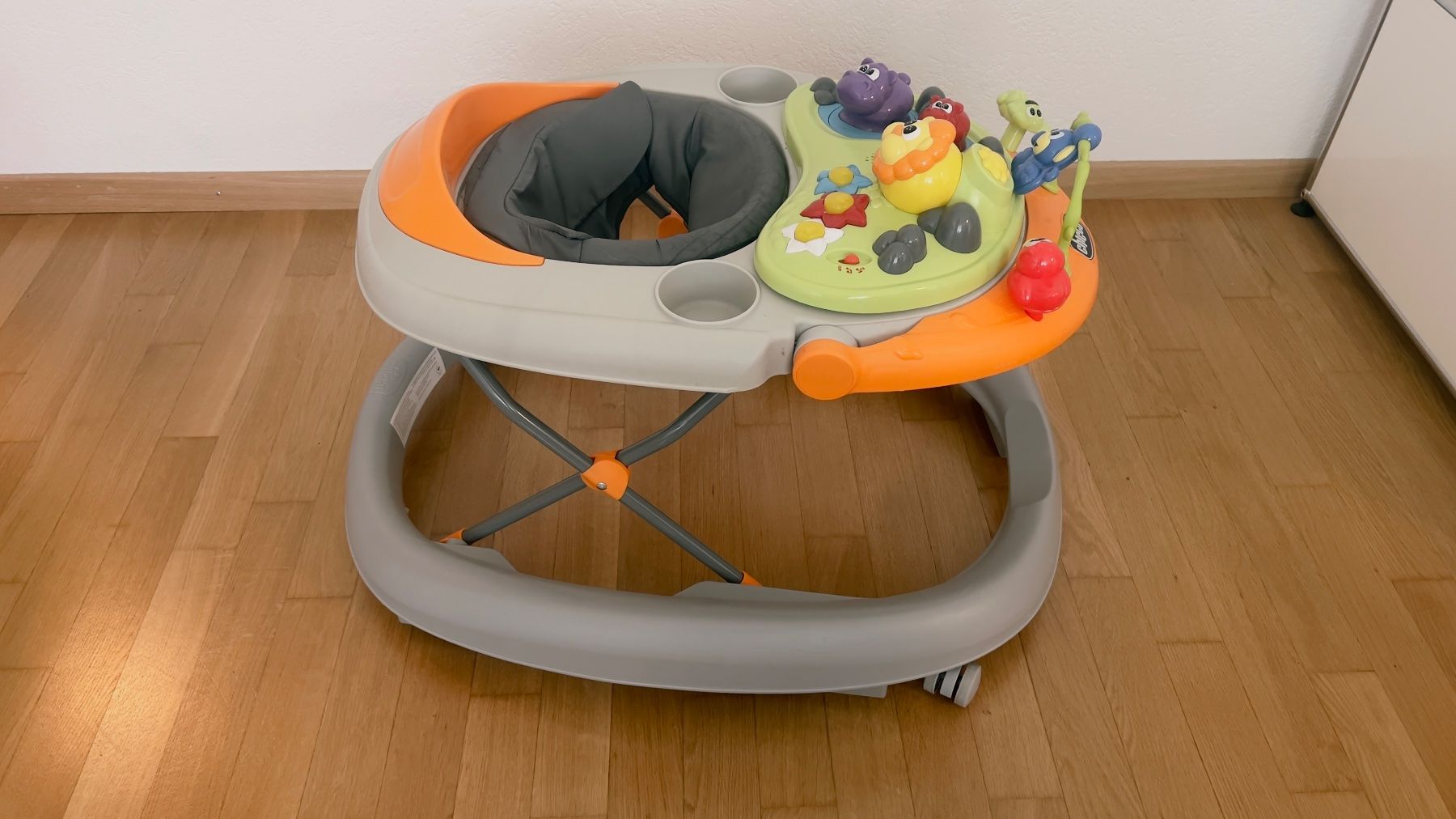 Ausili per la deambulazione: Chicco Walky Talky Baby Walker – Nuovo (secondo la descrizione) da Erlenbach ZH venduto da maridelmar 1