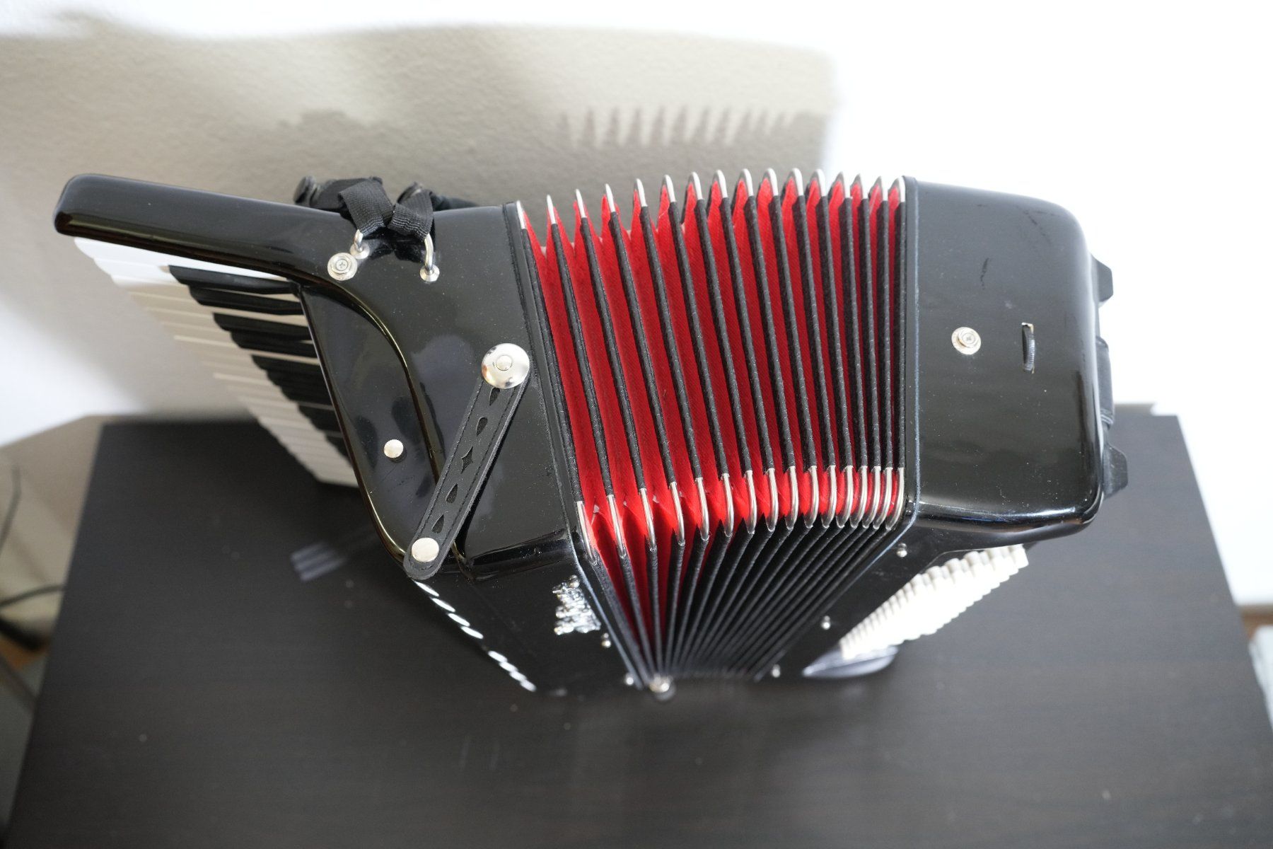 Strumenti musicali: Startone Piano Accordion 72 Black MKII – Usato da Neuchâtel venduto da yan_lq56 3