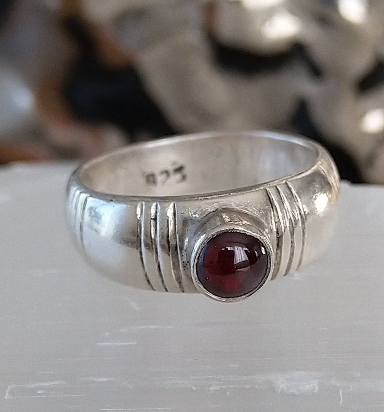 Anelli: RING MIT RUBIN ? IN 925 SILBER – Usato da Romanshorn venduto da BoutiqueA 2