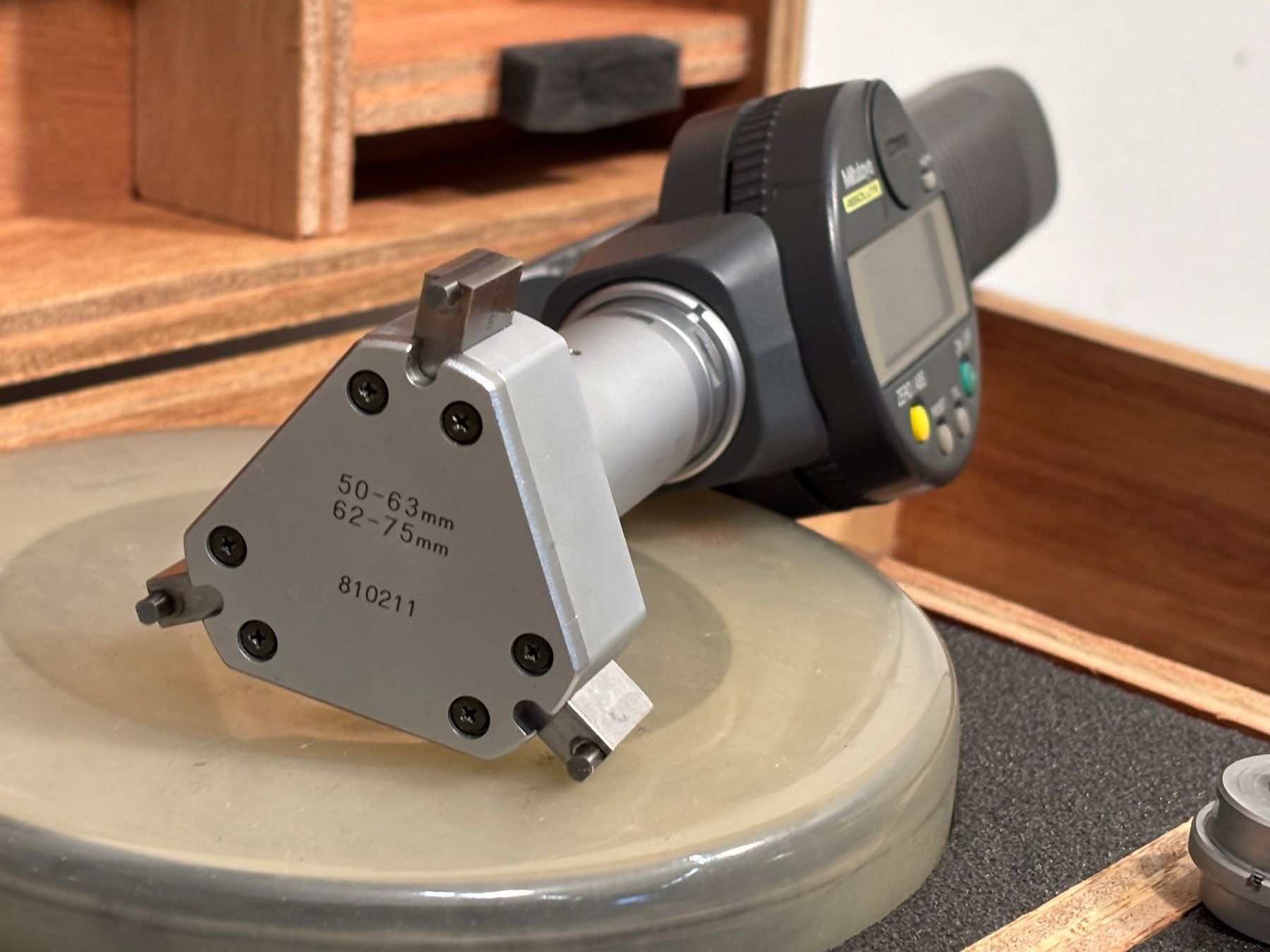 Mitutoyo Misurare: Mitutoyo Absolute Innenmessgerät, Innenmikrometer 50-100 mm – Usato da Winterthur venduto da ReUse_Baumarkt 2
