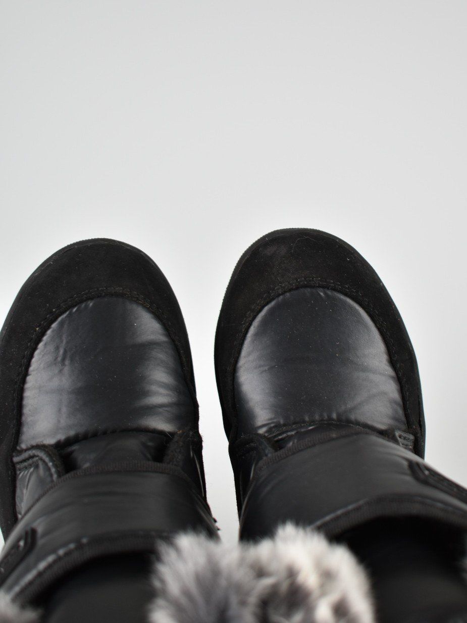 Scarpe per ragazze: Jog Dog Boots Gr.30, schwarz – Usato da Nürensdorf venduto da 2ND_STORY 5
