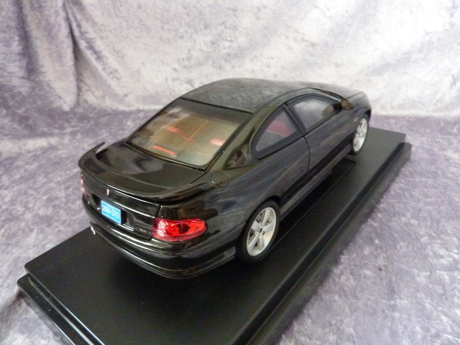 Pontiac Modellini d'auto: Pontiac GTO  1:18 – Nuovo e nell'imballaggio originale da Dürrenäsch venduto da modellautos4you 4