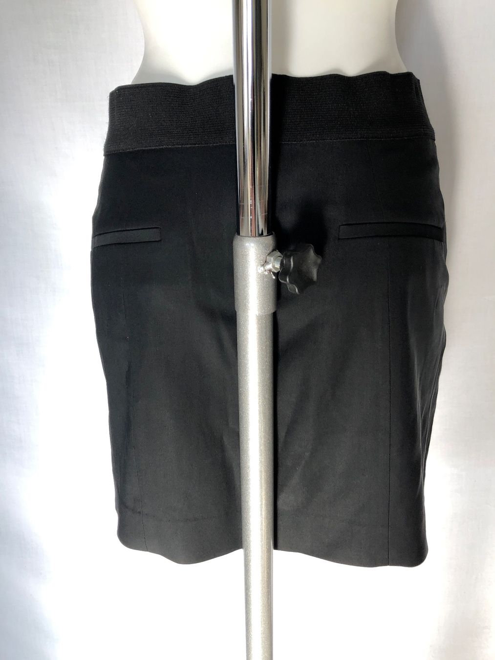 Helmut Lang Röcke: Mini-jupe noire Helmut Lang laine vierge – Gebraucht aus Coppet von Vanessamode 2