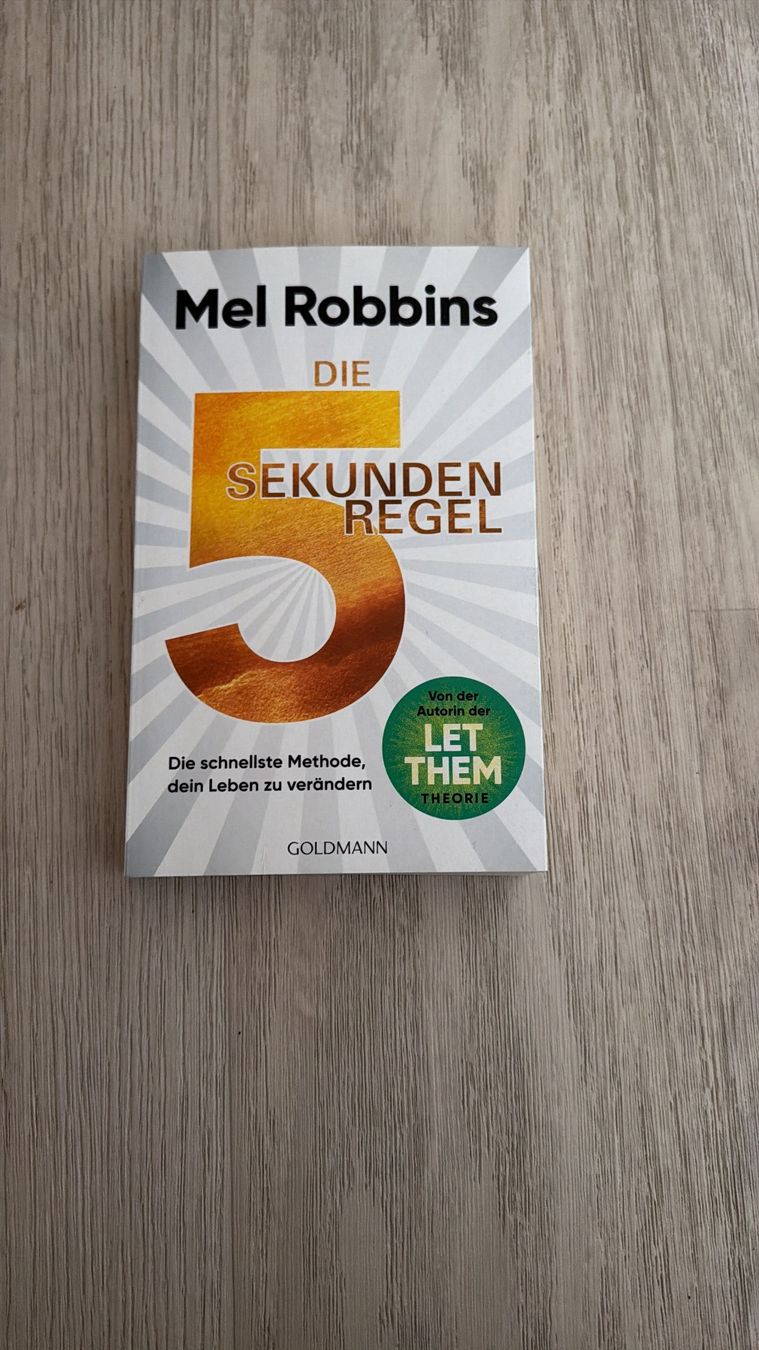 Libri: Bestseller mel Robins – Usato da Zürich venduto da Tauchenwaran