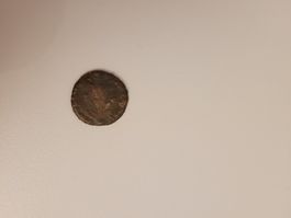 Uralte Bronzemünze 2.02 gr.