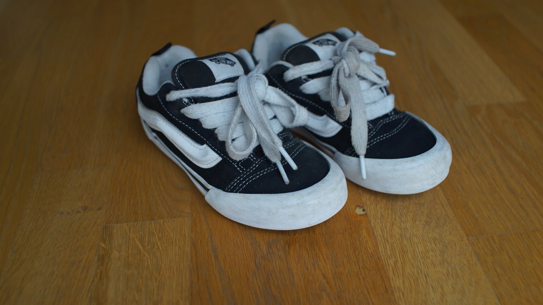 Scarpe da uomo: Vans Sneaker schwarz weiss Grösse 34 – Usato da Biel/Bienne venduto da Cyp79 2